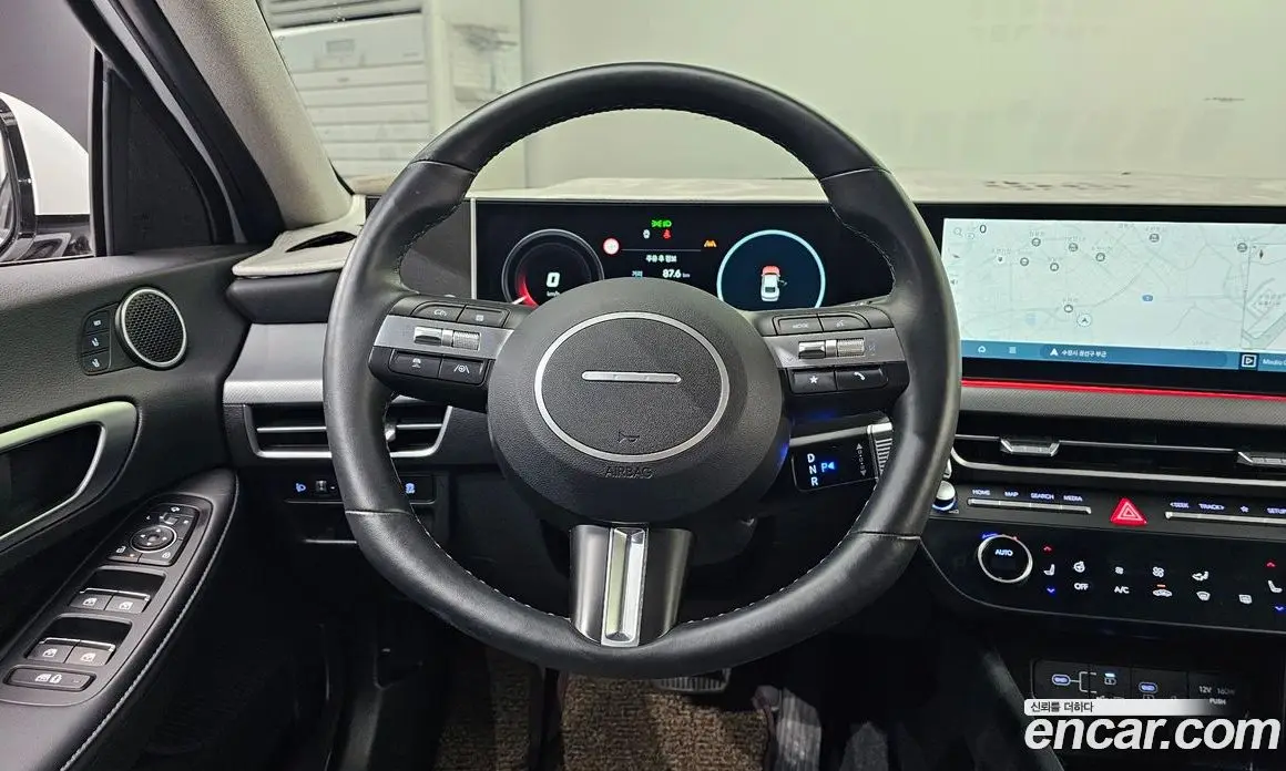 Hyundai Sonata 2023 2.0 автомат (гидро), фото 19