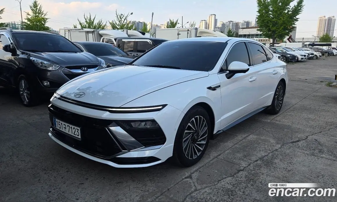 Hyundai Sonata 2023 2.0 автомат (гидро), фото 2 Hyundai Sonata 2023 2.0 автомат (гидро), фото 2