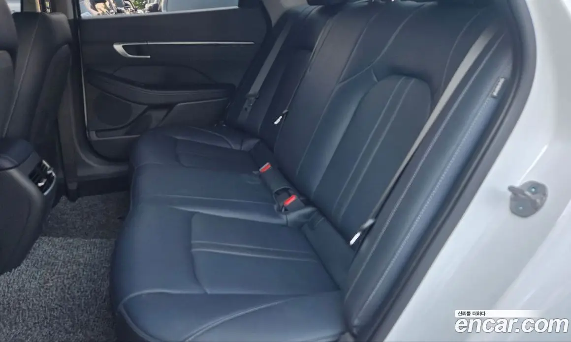 Hyundai Sonata 2023 2.0 автомат (гидро), фото 12 Hyundai Sonata 2023 2.0 автомат (гидро), фото 12