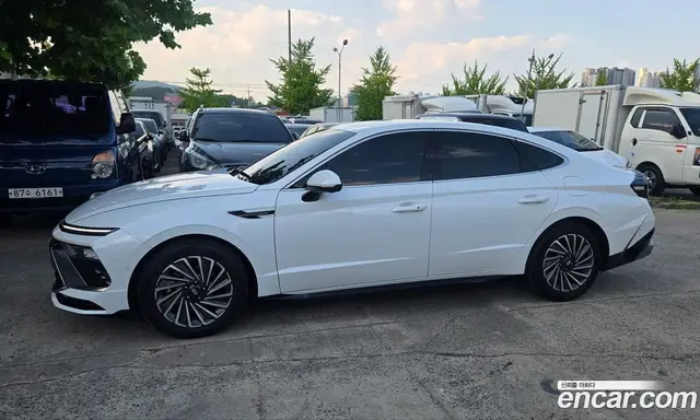 Hyundai Sonata 2023 2.0 автомат (гидро), миниатюра 9 Hyundai Sonata 2023 2.0 автомат (гидро), миниатюра 9