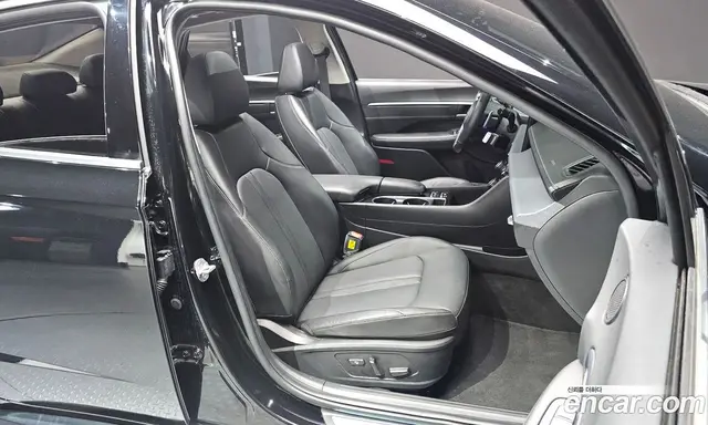 Hyundai Sonata 2024 2.0 автомат (гидро), миниатюра 11 Hyundai Sonata 2024 2.0 автомат (гидро), миниатюра 11