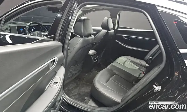 Hyundai Sonata 2024 2.0 автомат (гидро), миниатюра 12