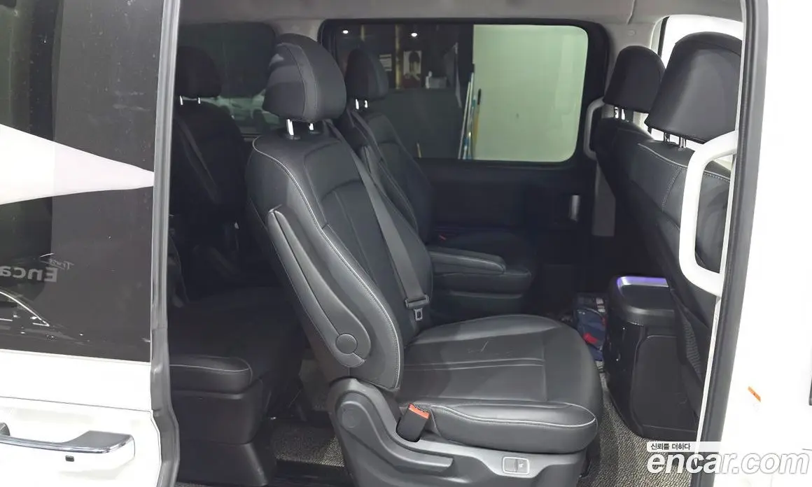 Hyundai Staria 2022 3.5 автомат (гидро), фото 17 Hyundai Staria 2022 3.5 автомат (гидро), фото 17