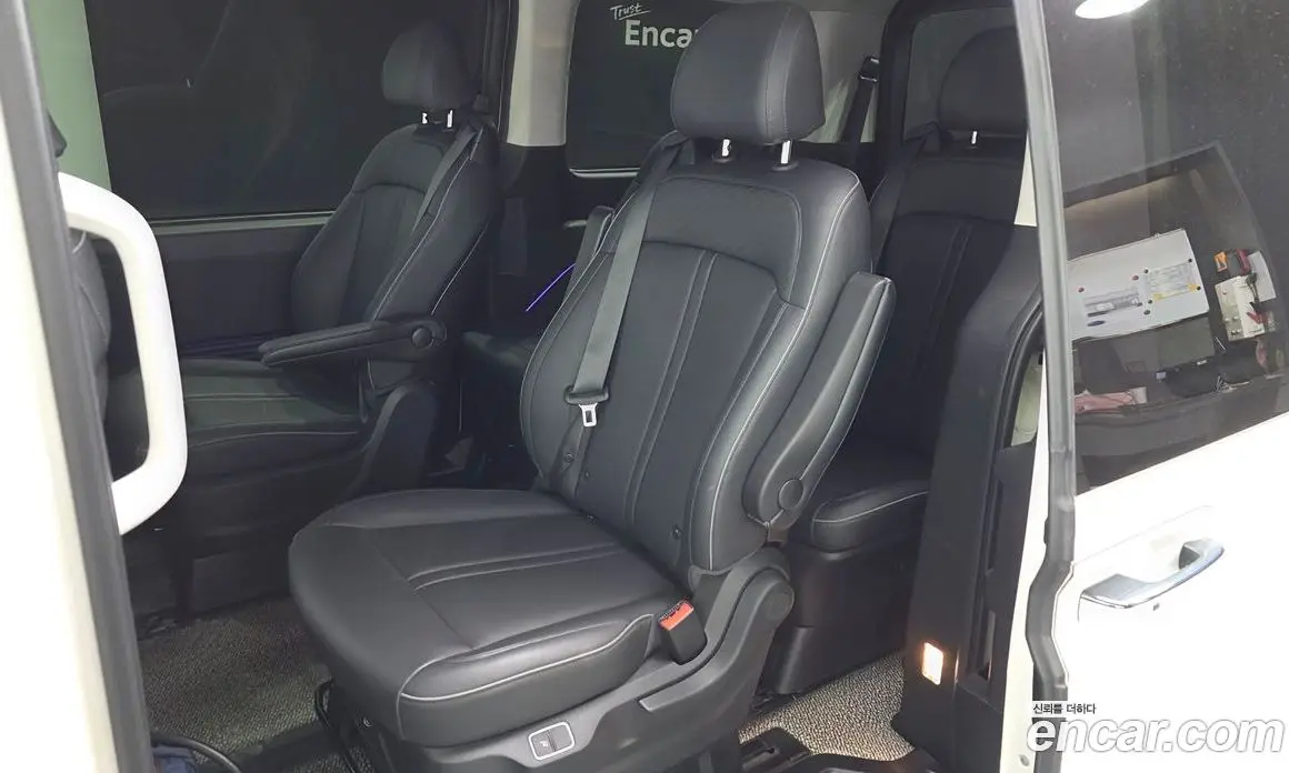 Hyundai Staria 2022 3.5 автомат (гидро), фото 18 Hyundai Staria 2022 3.5 автомат (гидро), фото 18