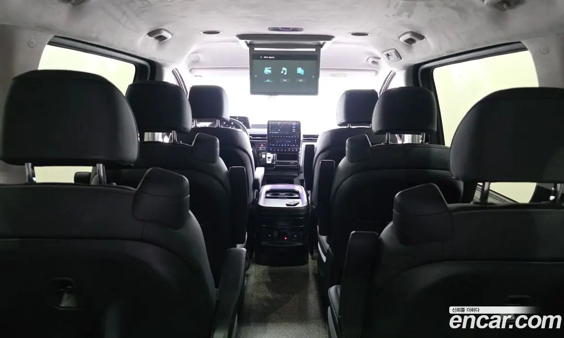 Hyundai Staria 2022 3.5 автомат (гидро), фото 25 Hyundai Staria 2022 3.5 автомат (гидро), фото 25