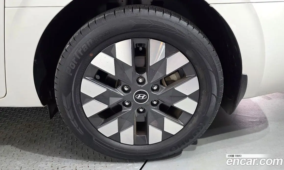 Hyundai Staria 2022 3.5 автомат (гидро), фото 7 Hyundai Staria 2022 3.5 автомат (гидро), фото 7