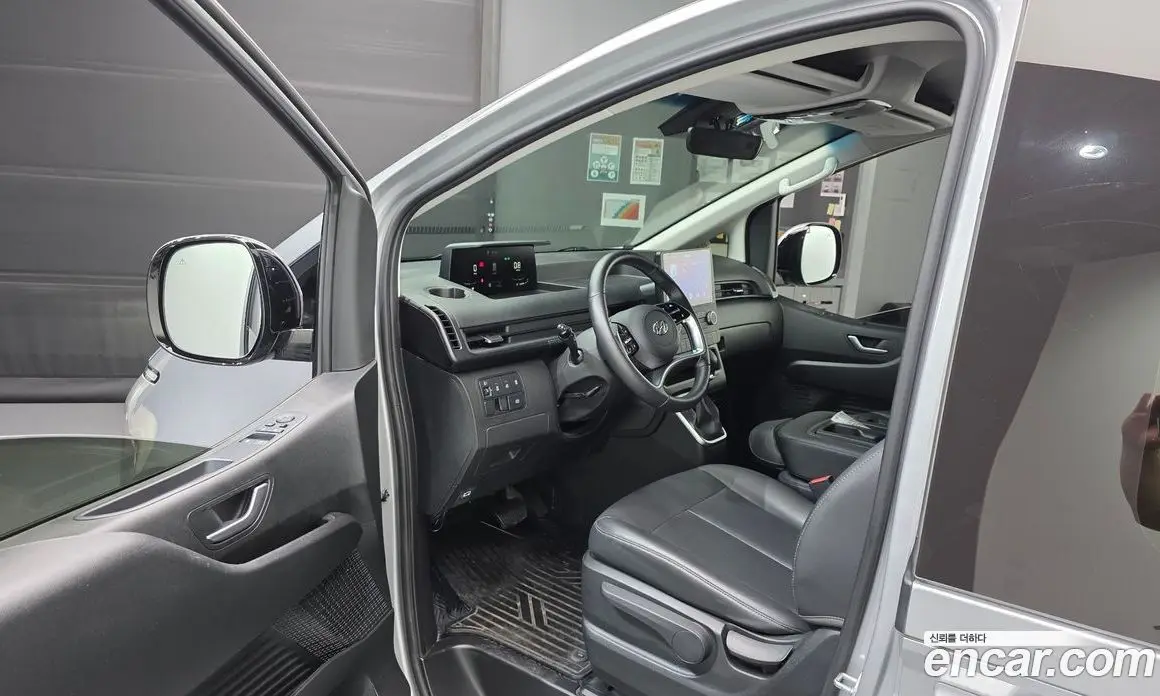 Hyundai Staria 2023 2.2 автомат (гидро), фото 13 Hyundai Staria 2023 2.2 автомат (гидро), фото 13