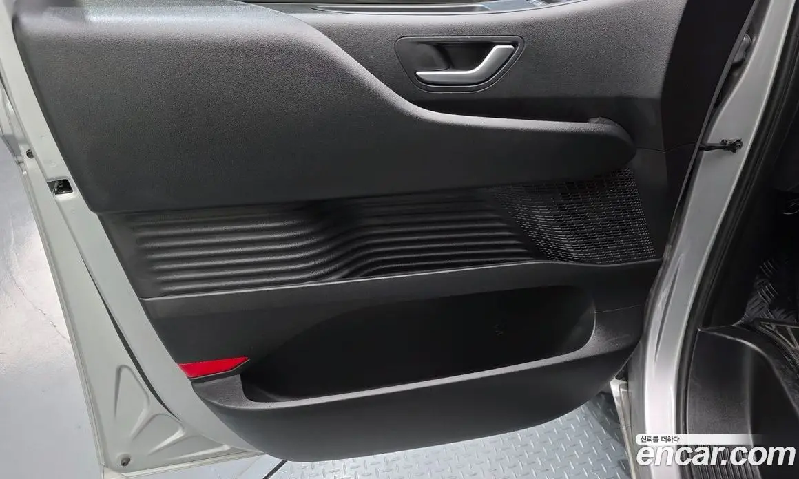 Hyundai Staria 2023 2.2 автомат (гидро), фото 14 Hyundai Staria 2023 2.2 автомат (гидро), фото 14