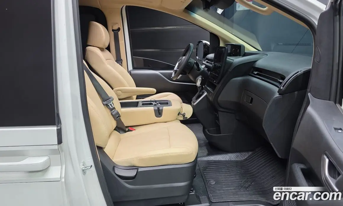 Hyundai Staria 2024 3.5 автомат (гидро), фото 17 Hyundai Staria 2024 3.5 автомат (гидро), фото 17
