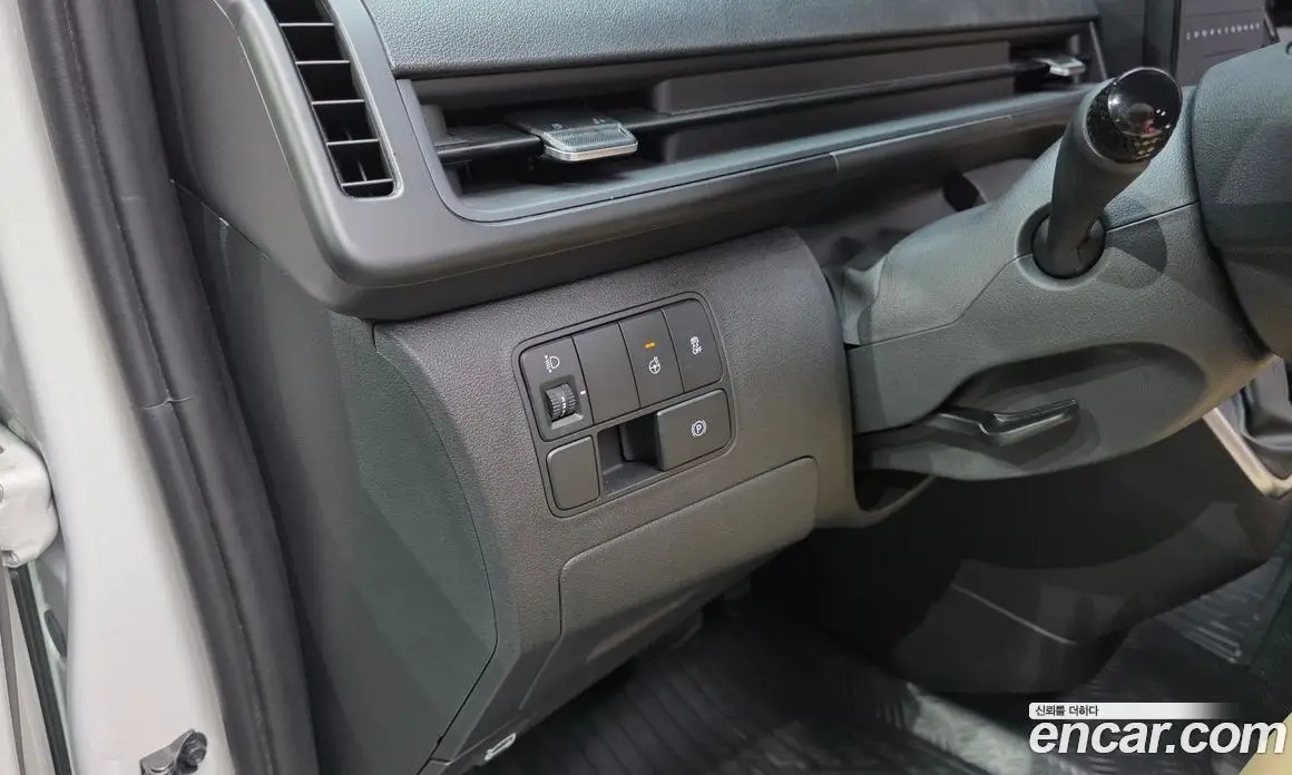 Hyundai Staria 2024 3.5 автомат (гидро), фото 27 Hyundai Staria 2024 3.5 автомат (гидро), фото 27