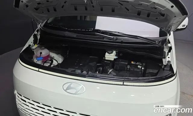 Hyundai Staria 2024 3.5 автомат (гидро), миниатюра 6 Hyundai Staria 2024 3.5 автомат (гидро), миниатюра 6