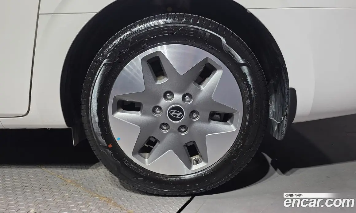 Hyundai Staria 2024 3.5 автомат (гидро), фото 7 Hyundai Staria 2024 3.5 автомат (гидро), фото 7