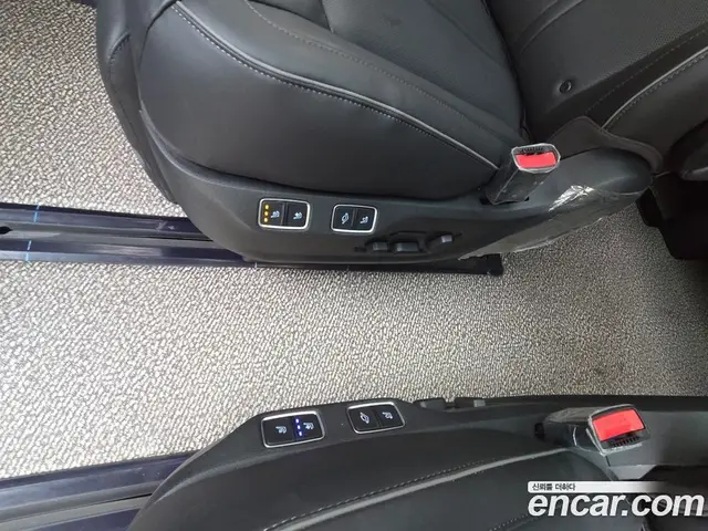 Hyundai Staria 2024 2.2 автомат (гидро), миниатюра 9