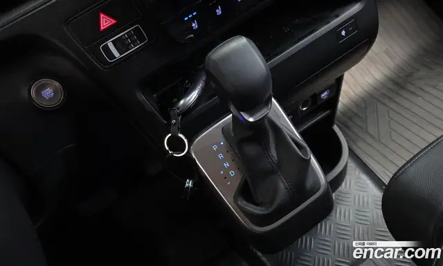 Hyundai Staria 2025 1.6 автомат (гидро), миниатюра 12