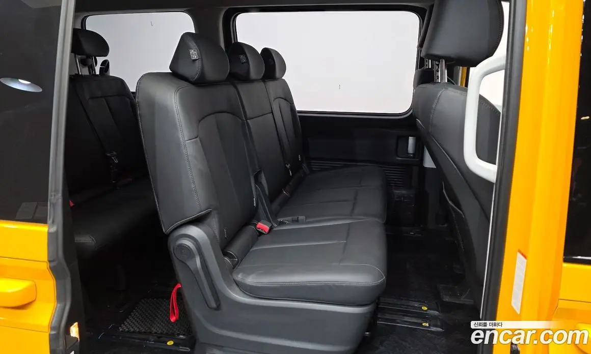 Hyundai Staria 2025 1.6 автомат (гидро), фото 18