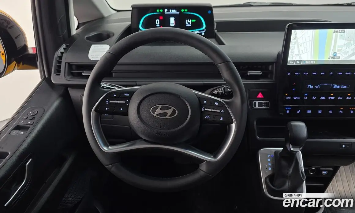 Hyundai Staria 2025 1.6 автомат (гидро), фото 19
