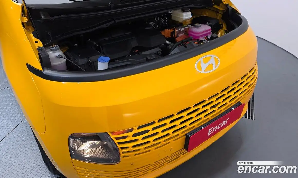 Hyundai Staria 2025 1.6 автомат (гидро), фото 6