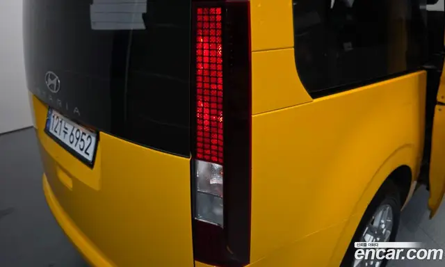 Hyundai Staria 2025 1.6 автомат (гидро), миниатюра 9