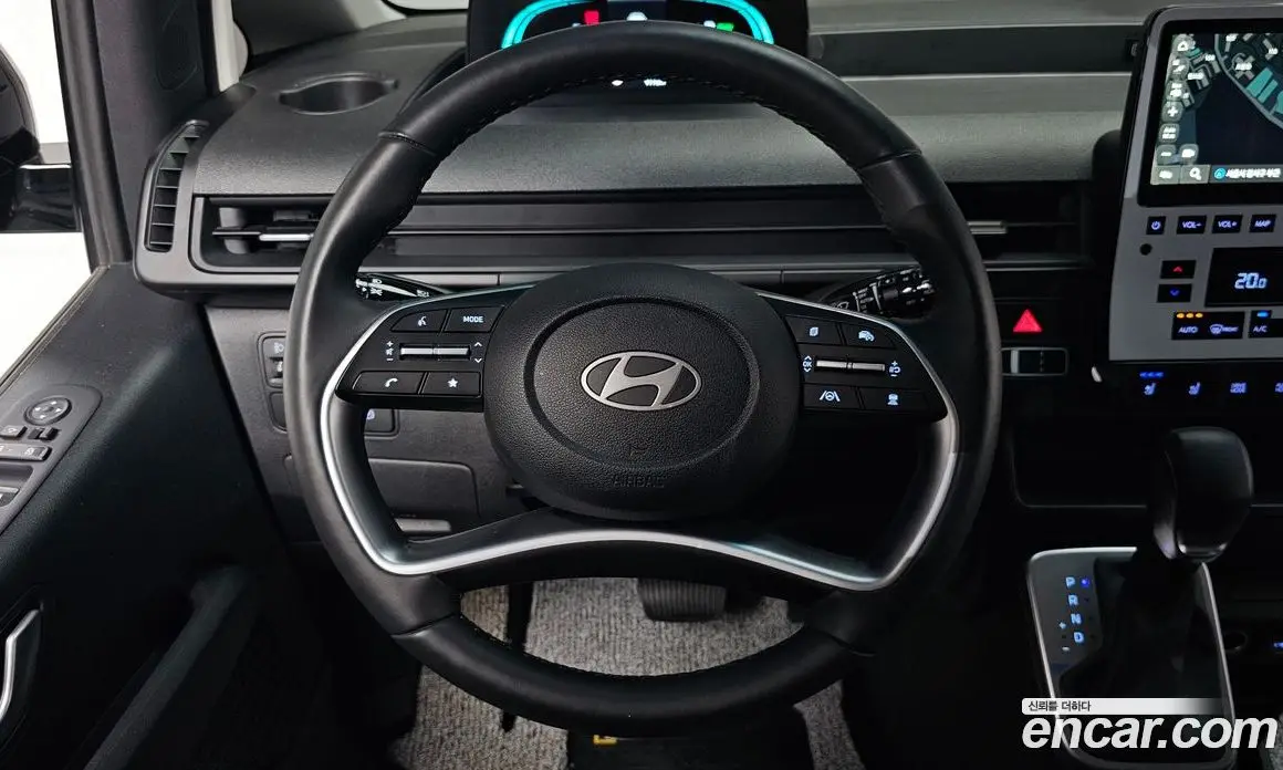 Hyundai Staria 2025 1.6 автомат (гидро), фото 18