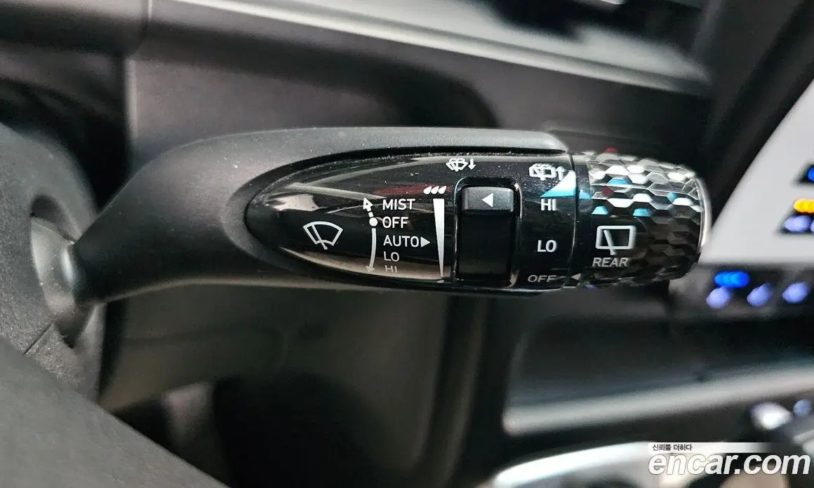 Hyundai Staria 2025 1.6 автомат (гидро), фото 24