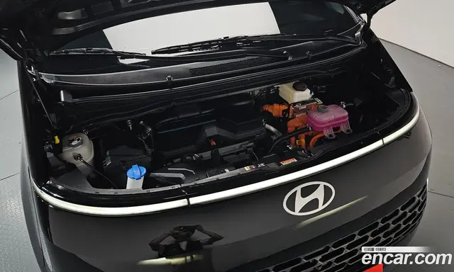 Hyundai Staria 2025 1.6 автомат (гидро), миниатюра 5