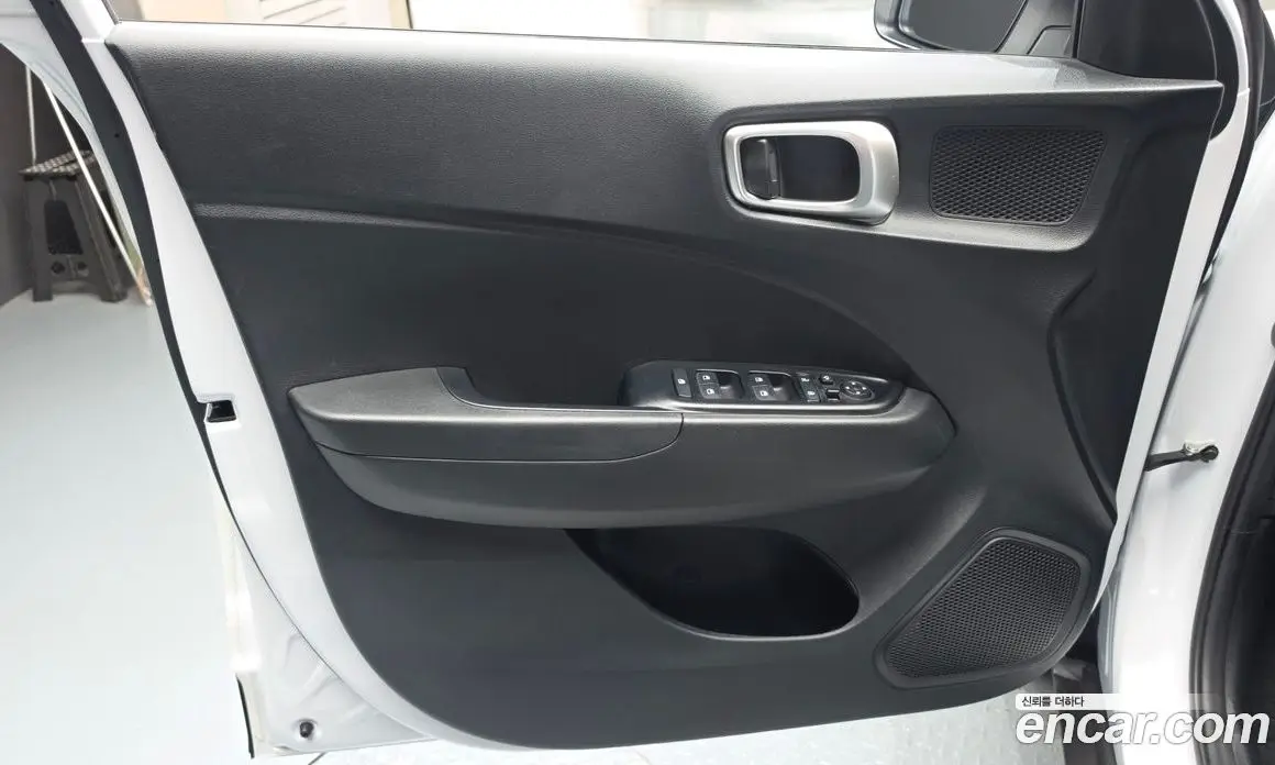 Hyundai Venue 2025 1.6 автомат (гидро), фото 14 Hyundai Venue 2025 1.6 автомат (гидро), фото 14
