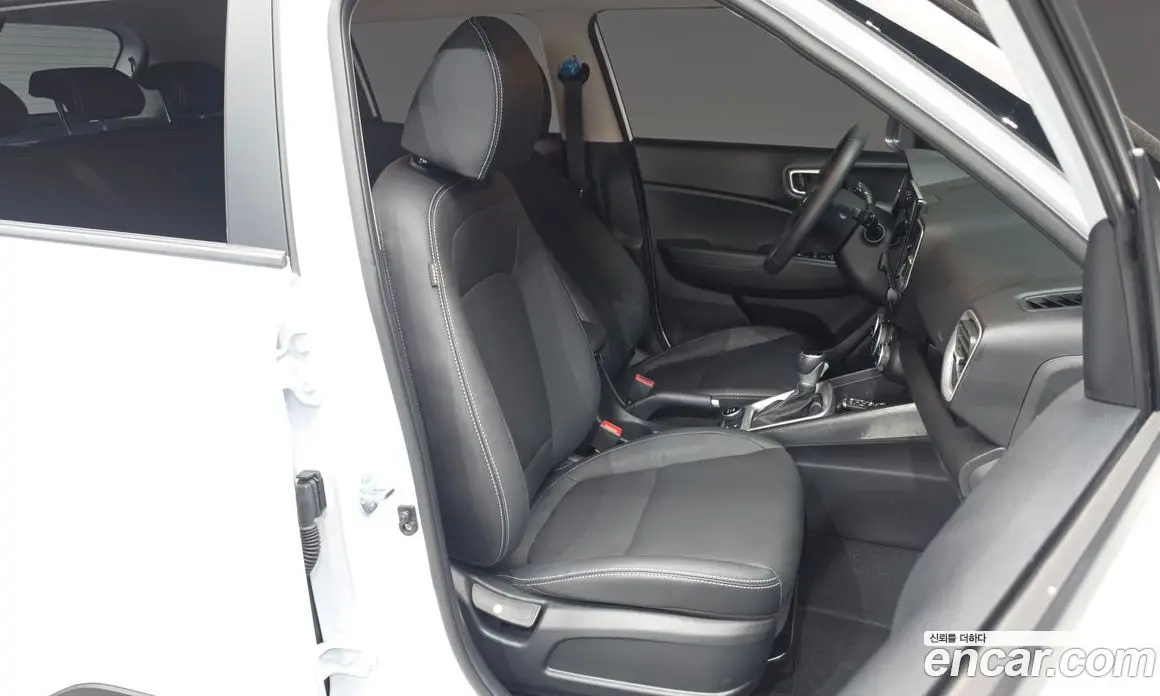 Hyundai Venue 2025 1.6 автомат (гидро), фото 16 Hyundai Venue 2025 1.6 автомат (гидро), фото 16