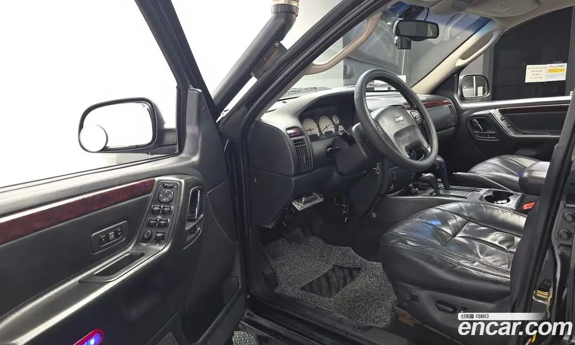Jeep Cherokee 2002 4.7 автомат (гидро), фото 10 Jeep Cherokee 2002 4.7 автомат (гидро), фото 10