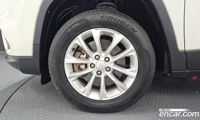 Jeep Cherokee 2018 2.4 автомат (гидро), миниатюра 5 Jeep Cherokee 2018 2.4 автомат (гидро), миниатюра 5