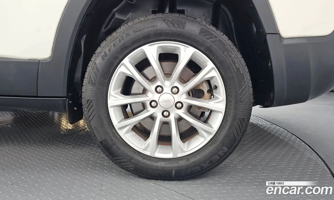 Jeep Cherokee 2018 2.4 автомат (гидро), фото 7 Jeep Cherokee 2018 2.4 автомат (гидро), фото 7