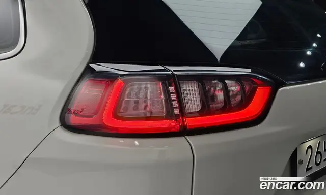 Jeep Cherokee 2018 2.4 автомат (гидро), миниатюра 9 Jeep Cherokee 2018 2.4 автомат (гидро), миниатюра 9