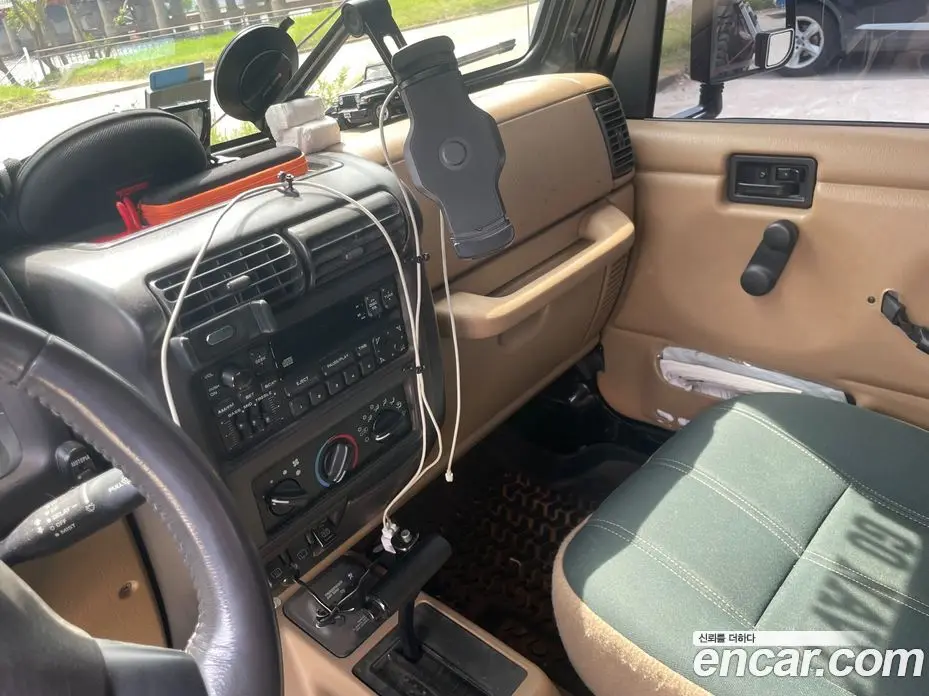 Jeep Wrangler 2002 4.0 автомат (гидро), фото 7 Jeep Wrangler 2002 4.0 автомат (гидро), фото 7