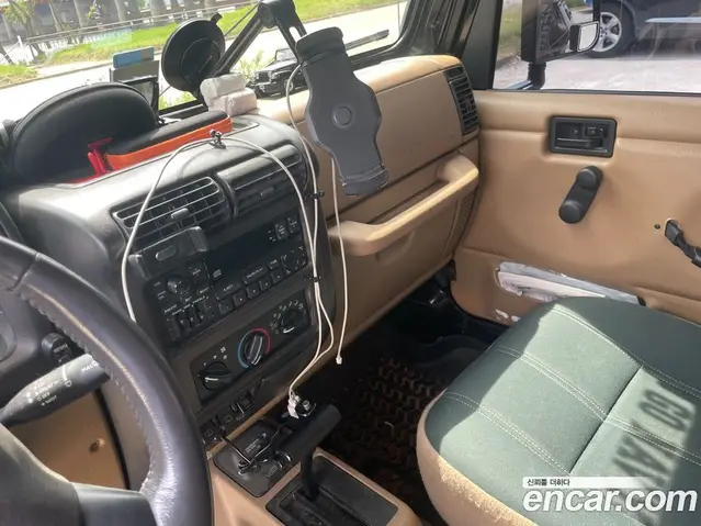 Jeep Wrangler 2002 4.0 автомат (гидро), миниатюра 7 Jeep Wrangler 2002 4.0 автомат (гидро), миниатюра 7