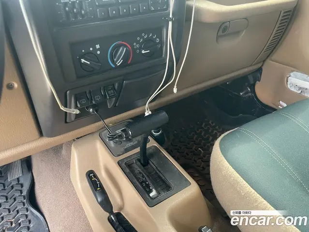 Jeep Wrangler 2002 4.0 автомат (гидро), миниатюра 10 Jeep Wrangler 2002 4.0 автомат (гидро), миниатюра 10