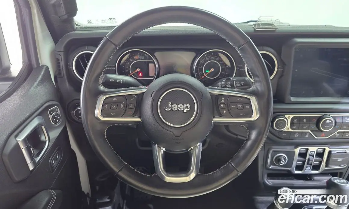 Jeep Wrangler 2019 2.0 автомат (гидро), фото 19 Jeep Wrangler 2019 2.0 автомат (гидро), фото 19