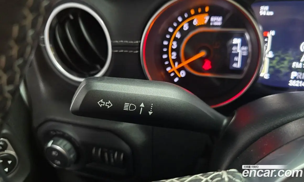 Jeep Wrangler 2019 2.0 автомат (гидро), фото 26 Jeep Wrangler 2019 2.0 автомат (гидро), фото 26
