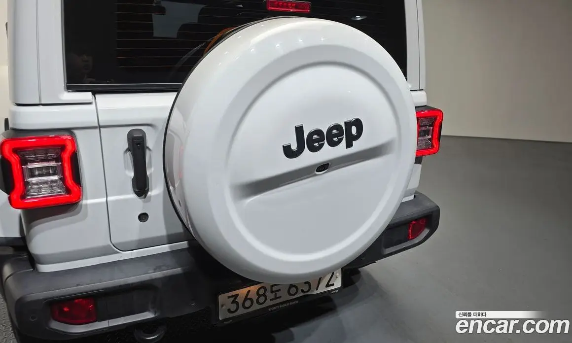 Jeep Wrangler 2019 2.0 автомат (гидро), фото 28 Jeep Wrangler 2019 2.0 автомат (гидро), фото 28