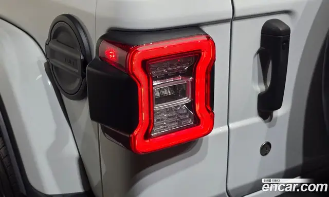 Jeep Wrangler 2019 2.0 автомат (гидро), миниатюра 9 Jeep Wrangler 2019 2.0 автомат (гидро), миниатюра 9