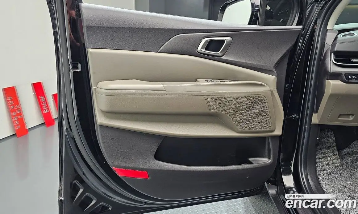 Kia Carnival 2024 2.2 автомат (гидро), фото 14 Kia Carnival 2024 2.2 автомат (гидро), фото 14