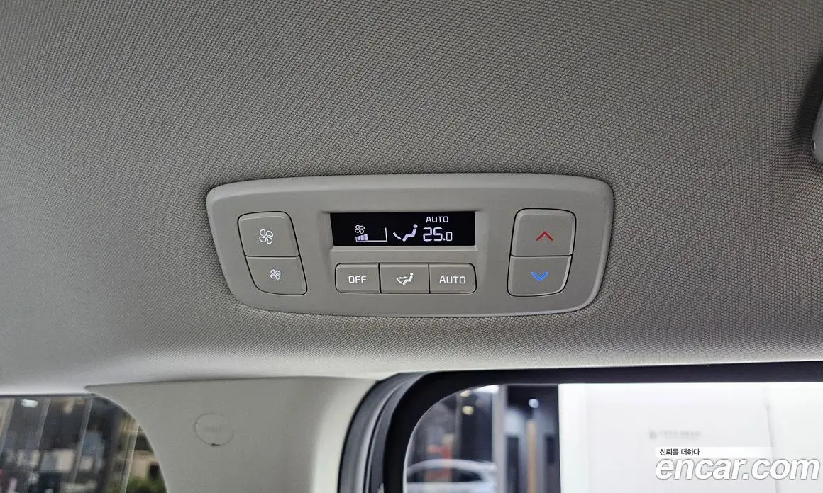 Kia Carnival 2024 2.2 автомат (гидро), фото 28 Kia Carnival 2024 2.2 автомат (гидро), фото 28
