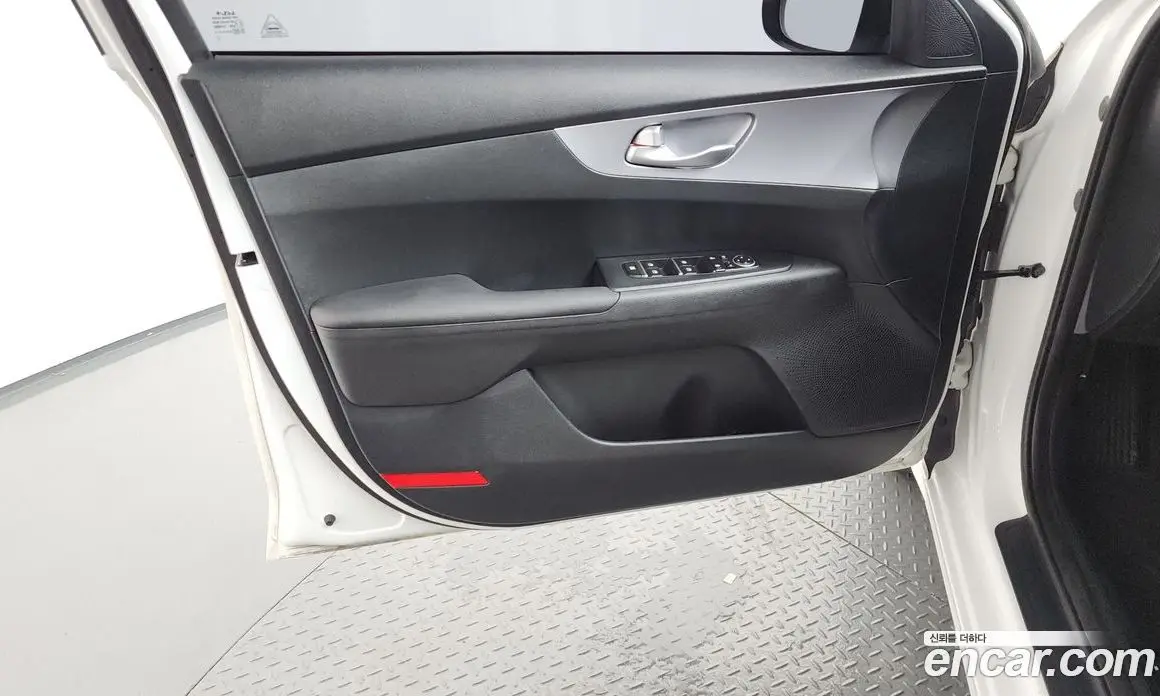 Kia K3 2022 1.6 автомат (гидро), фото 14 Kia K3 2022 1.6 автомат (гидро), фото 14