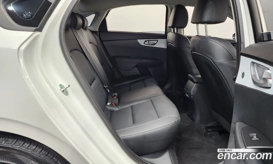 Kia K3 2022 1.6 автомат (гидро), фото 17 Kia K3 2022 1.6 автомат (гидро), фото 17