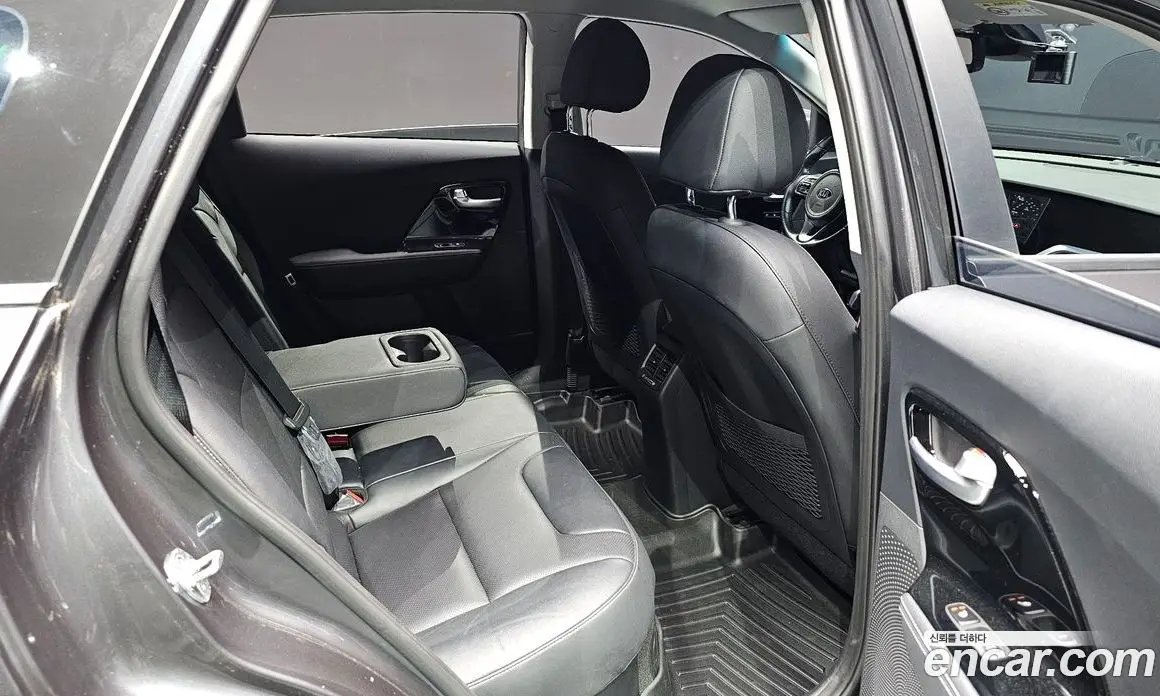 Kia Niro 2021 1.6 автомат (гидро), фото 18 Kia Niro 2021 1.6 автомат (гидро), фото 18