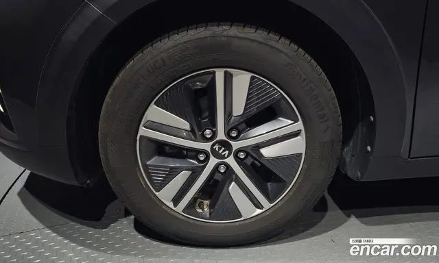 Kia Niro 2021 1.6 автомат (гидро), миниатюра 5 Kia Niro 2021 1.6 автомат (гидро), миниатюра 5