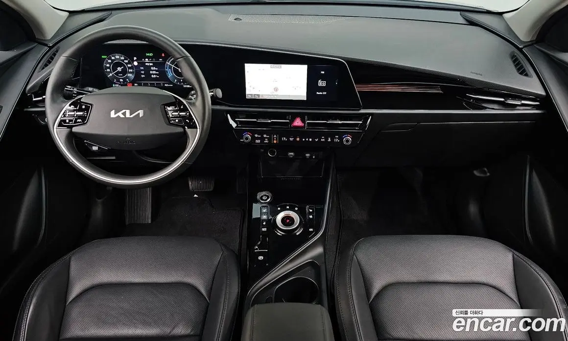 Kia Niro 2023 0.2 автомат (гидро), фото 9 Kia Niro 2023 0.2 автомат (гидро), фото 9