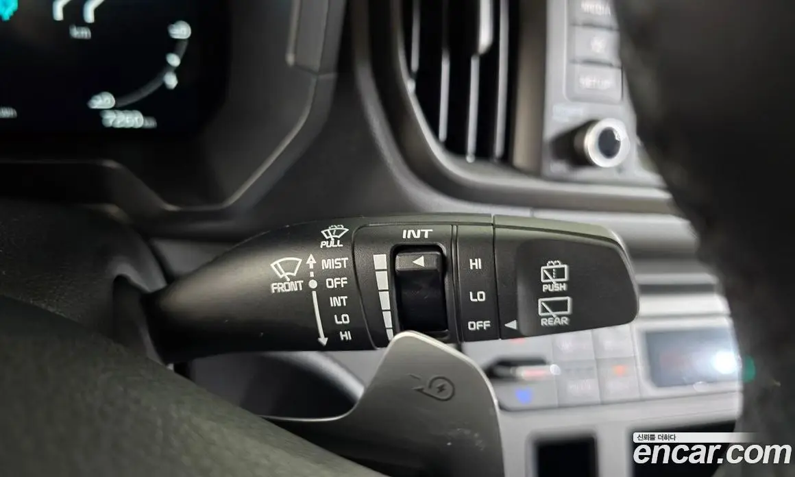 Kia Ray 2024 0.1 автомат (гидро), фото 27