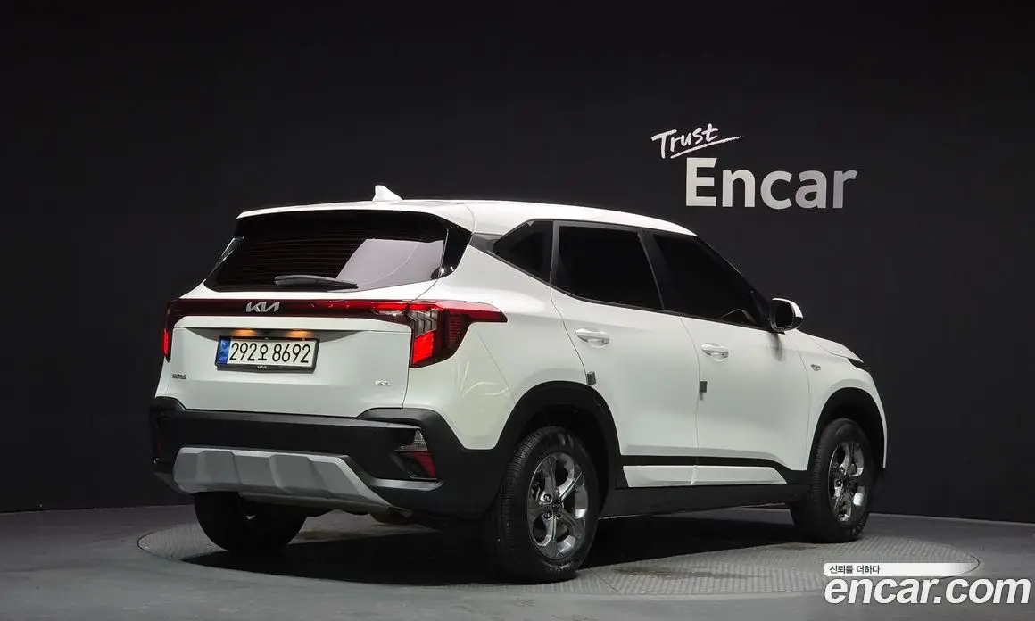 Kia Seltos 2023 1.6 автомат (гидро), фото 2 Kia Seltos 2023 1.6 автомат (гидро), фото 2