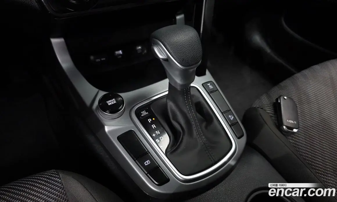 Kia Seltos 2023 1.6 автомат (гидро), фото 12 Kia Seltos 2023 1.6 автомат (гидро), фото 12