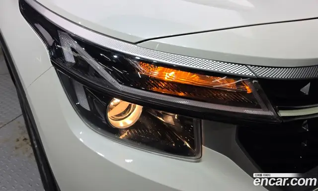 Kia Seltos 2023 1.6 автомат (гидро), миниатюра 8 Kia Seltos 2023 1.6 автомат (гидро), миниатюра 8