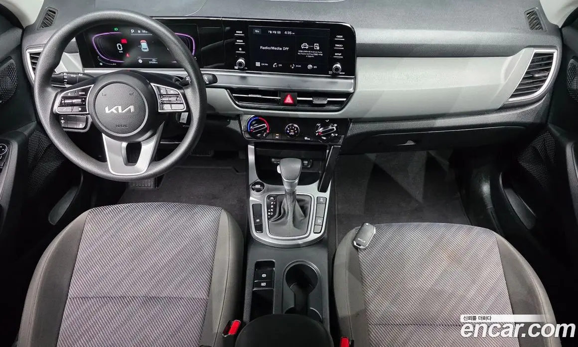 Kia Seltos 2023 1.6 автомат (гидро), фото 10 Kia Seltos 2023 1.6 автомат (гидро), фото 10